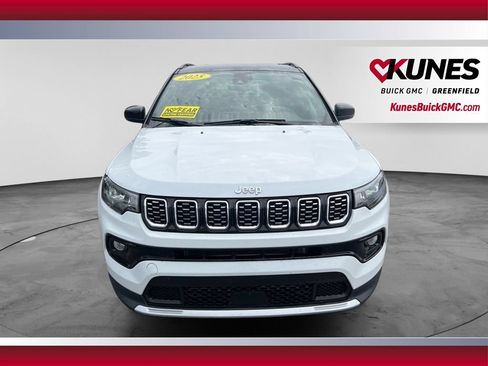 Used 2025 Jeep Compass Limited AWD/4WD image 13
