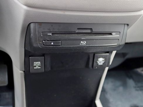 Used 2019 Honda Odyssey EX-L image 25