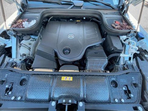 New 2025 Mercedes-Benz GLS 450 4MATIC image 17