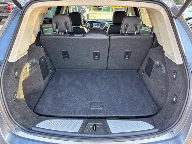 Used 2020 Buick Envision Essence AWD/4WD image 19