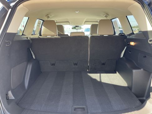 Used 2017 Ford Escape Titanium FWD image 9