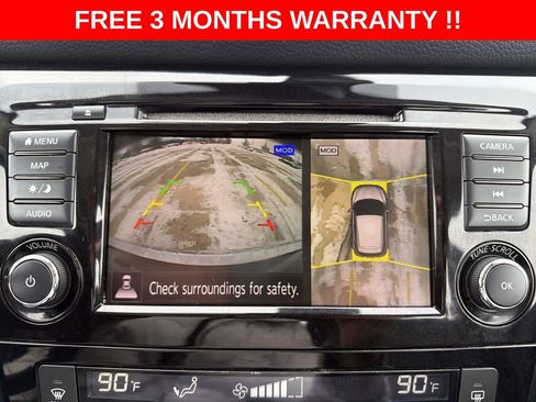 Used 2019 Nissan Rogue Sport SL w/ Premium Package image 18