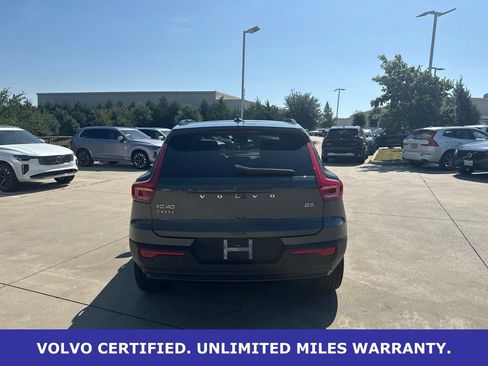 Certified 2026 Volvo XC40 B5 Plus w/ Protection Package Premier AWD/4WD image 6