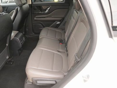 Used 2023 Lincoln Corsair Standard w/ Equipment Group 101A image 12