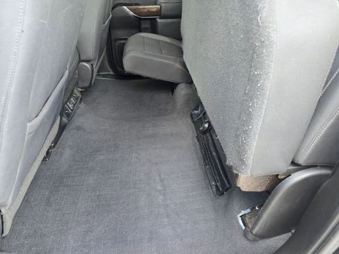 Used 2019 GMC Sierra 1500 SLE AWD/4WD image 28
