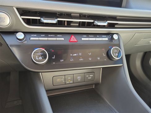 Certified 2024 Hyundai Sonata SEL image 36