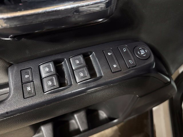 Used 2015 Chevrolet Silverado 2500 W/T w/ WT Fleet Convenience Package AWD/4WD image 3
