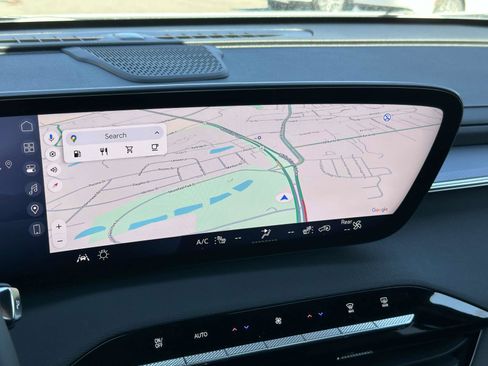 New 2025 Buick Enclave Sport Touring w/ Power Package image 3