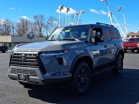 Used 2024 Lexus GX 550 GX 550 Overtrail+ image 4