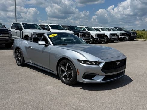 Used 2024 Ford Mustang Premium RWD image 29