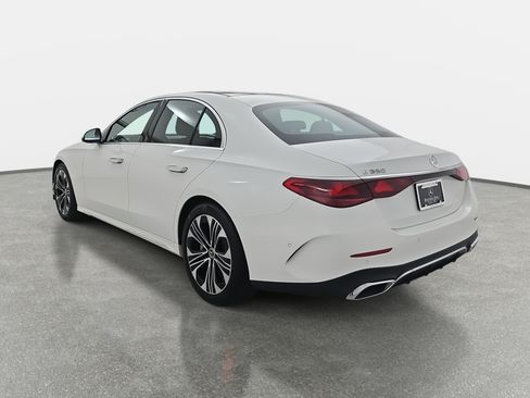 Used 2025 Mercedes-Benz E 350 Sedan image 7