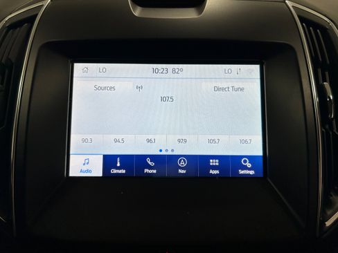 Used 2020 Ford Edge Titanium w/ Equipment Group 301A AWD/4WD image 5