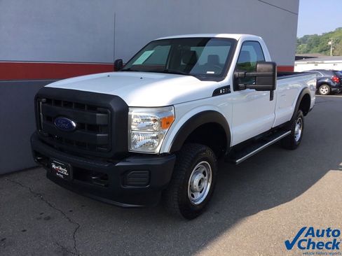 Used 2015 Ford F250 XL w/ Snow Plow Prep Package image 6