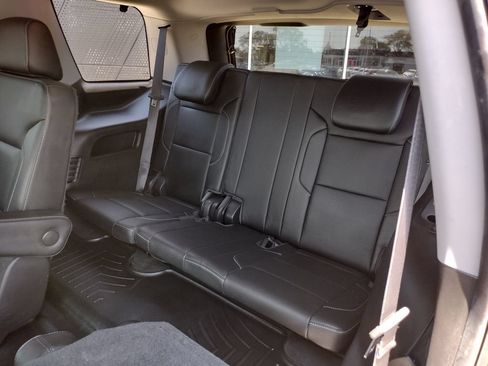 Used 2018 Chevrolet Tahoe Premier AWD/4WD image 14