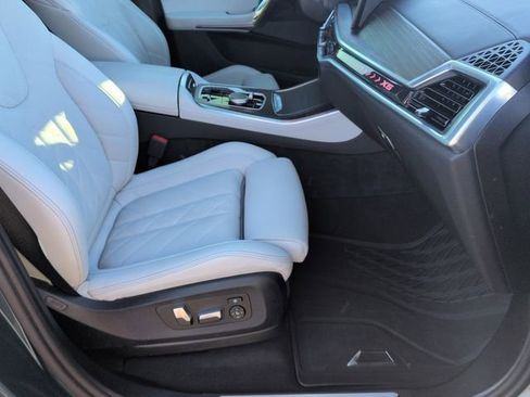 Used 2024 BMW X5 xDrive50e w/ Premium Package image 27
