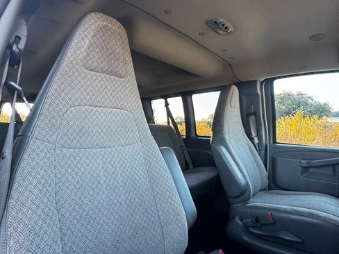 Used 2020 Chevrolet Express 3500 LT w/ LT Preferred Equipment Group image 12