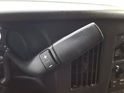 Used 2015 Chevrolet Express 2500 RWD 2500 135 image 20