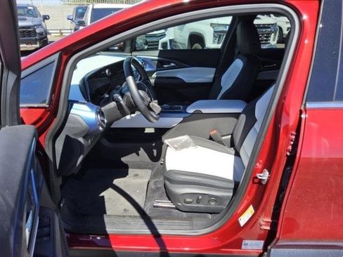 Used 2024 Chevrolet Equinox EV LT w/ Active Safety Package 3 image 3