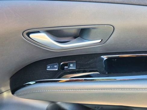 Used 2024 Hyundai Santa Cruz Limited image 37