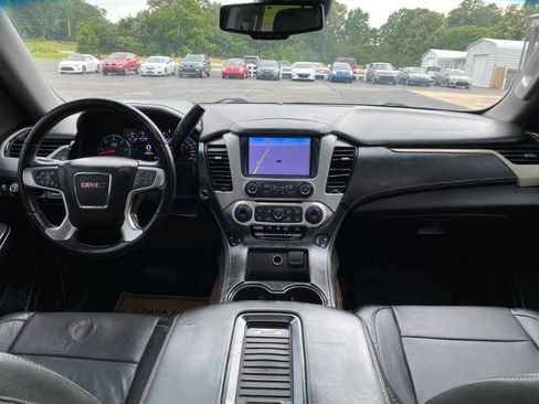 Used 2017 GMC Yukon SLT w/ Open Road Package AWD/4WD image 21