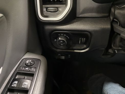 Used 2020 RAM 1500 Big Horn image 25