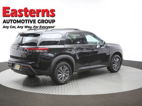 Used 2025 Nissan Pathfinder SV FWD image 43