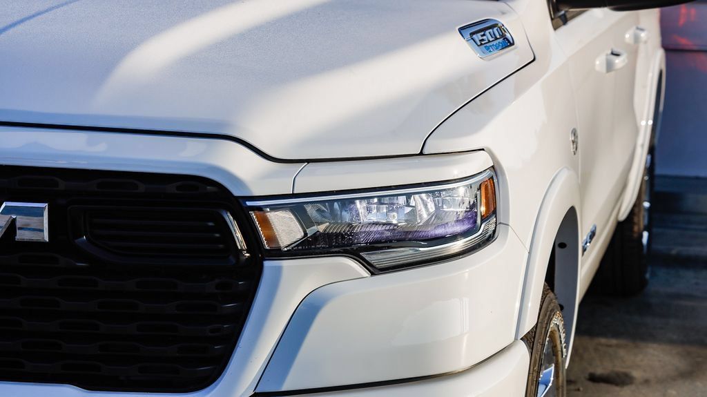 New 2026 RAM 1500 Big Horn AWD/4WD image 5