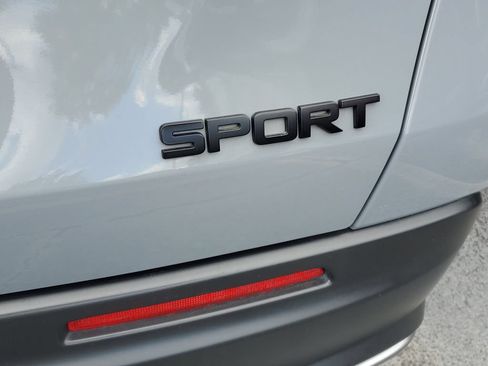 Used 2024 Honda HR-V Sport image 9