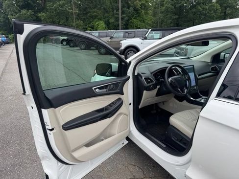 Used 2024 Ford Edge Titanium w/ Titanium Elite Package AWD/4WD image 14