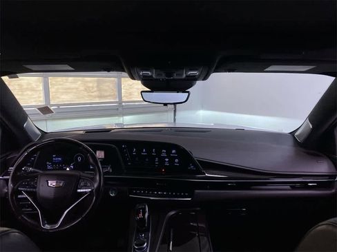 Used 2021 Cadillac Escalade Sport Platinum image 13