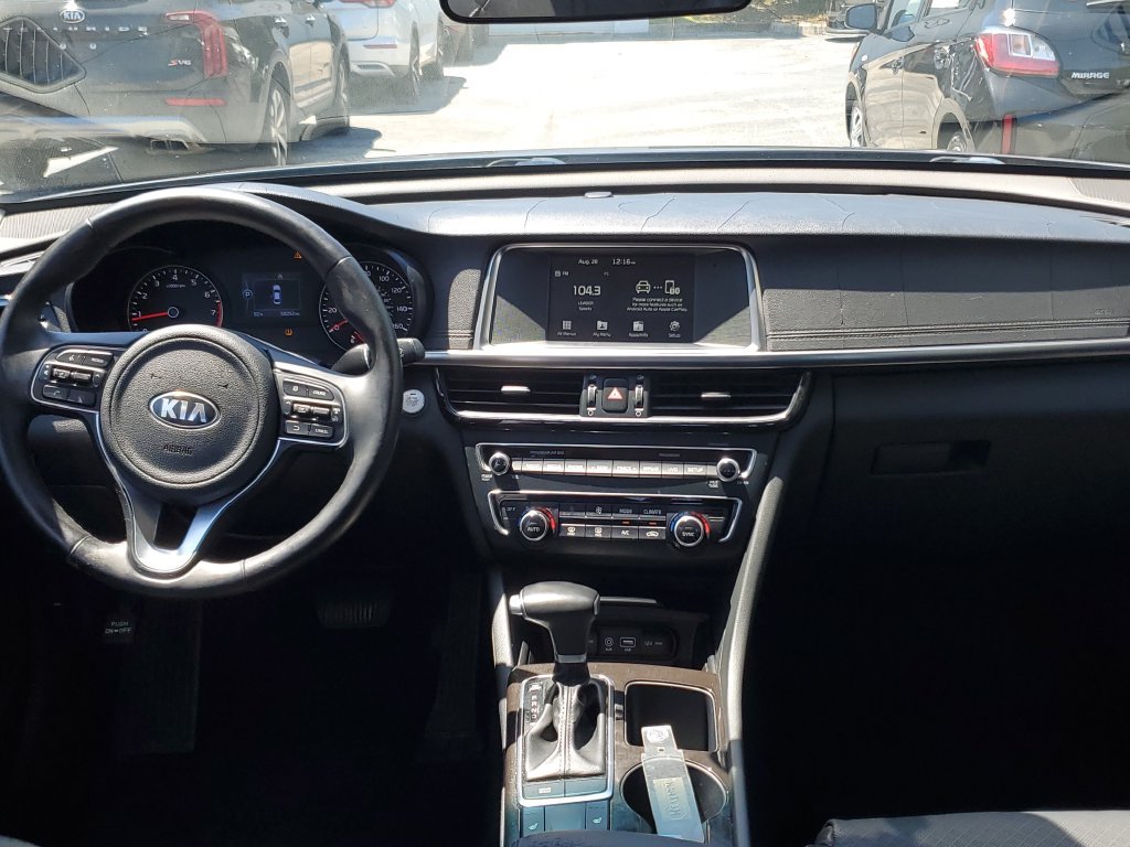 Used 2018 Kia Optima EX FWD image 15