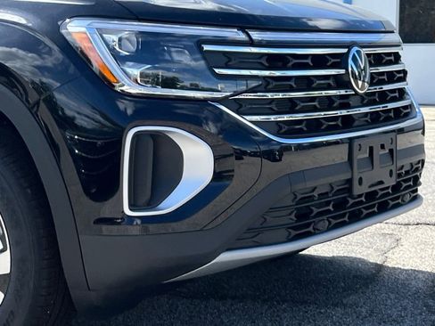 New 2026 Volkswagen Atlas SE image 2