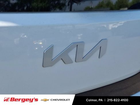 Used 2023 Kia Soul LX w/ Option Group 015 FWD image 32