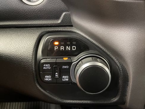 Used 2019 RAM 1500 Big Horn AWD/4WD image 26