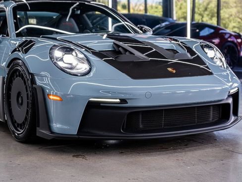 Used 2024 Porsche 911 GT3 RS RWD image 3