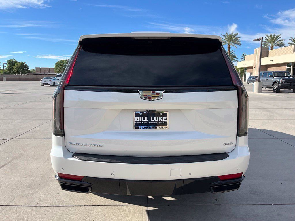 Used 2024 Cadillac Escalade Sport Platinum AWD/4WD image 8
