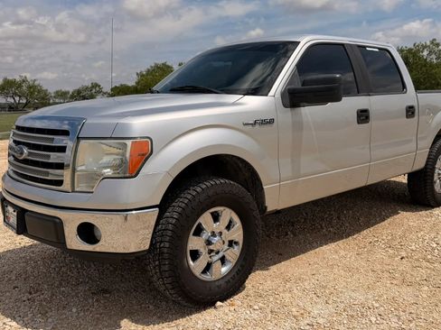 Used 2012 Ford F150 XLT RWD image 4