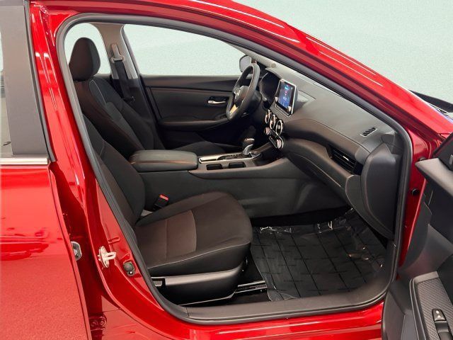 Used 2024 Nissan Sentra SV FWD image 10