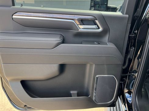 New 2026 Chevrolet Silverado 2500 LTZ w/ Trail Boss Package image 19