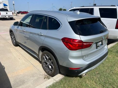 Used 2020 BMW X1 sDrive28i w/ Convenience Package FWD image 3