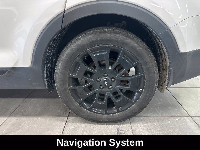 Used 2022 Kia Telluride EX w/ EX Premium Package AWD/4WD image 5