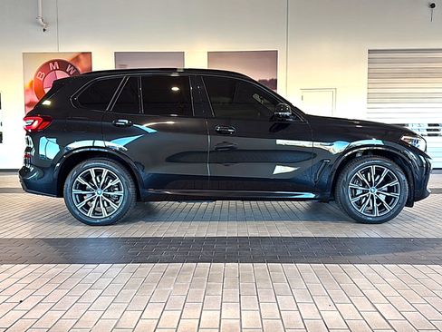 Used 2022 BMW X5 xDrive45e w/ M Sport Package image 5
