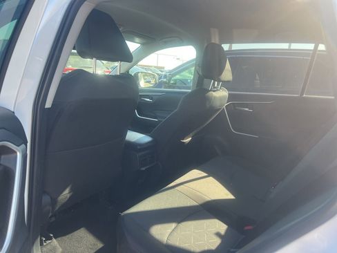 Used 2025 Toyota RAV4 XLE image 11