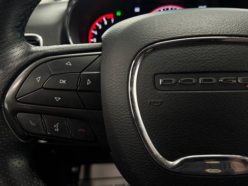 Used 2018 Dodge Durango SXT w/ 3rd Row Seating Group image 18