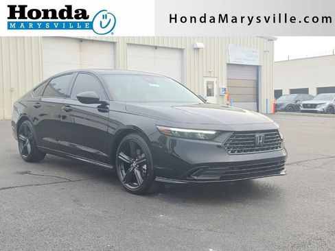Used 2025 Honda Accord Sport image 1