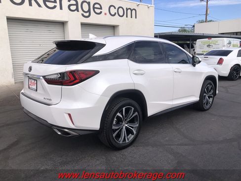 Used 2016 Lexus RX 350 FWD w/ Premium Package image 8