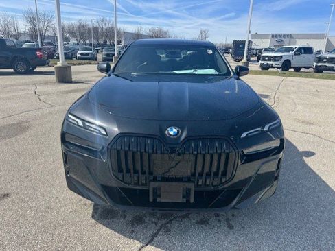 Used 2023 BMW 760i xDrive 760i xDrive image 2