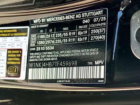 Used 2026 Mercedes-Benz GLC 300 4MATIC image 44