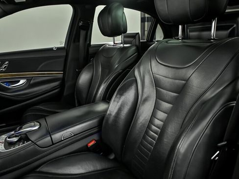 Used 2015 Mercedes-Benz S 550 4MATIC Sedan image 20