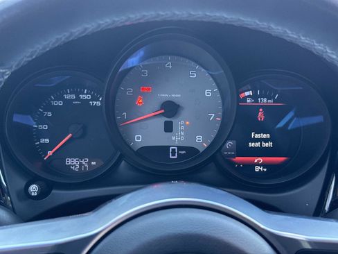 Used 2020 Porsche Macan S AWD/4WD image 31